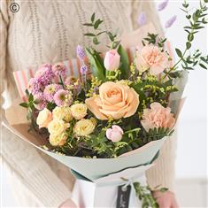 Spring Trending Hand-tied