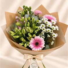 Petite Pink and White Gift Box 